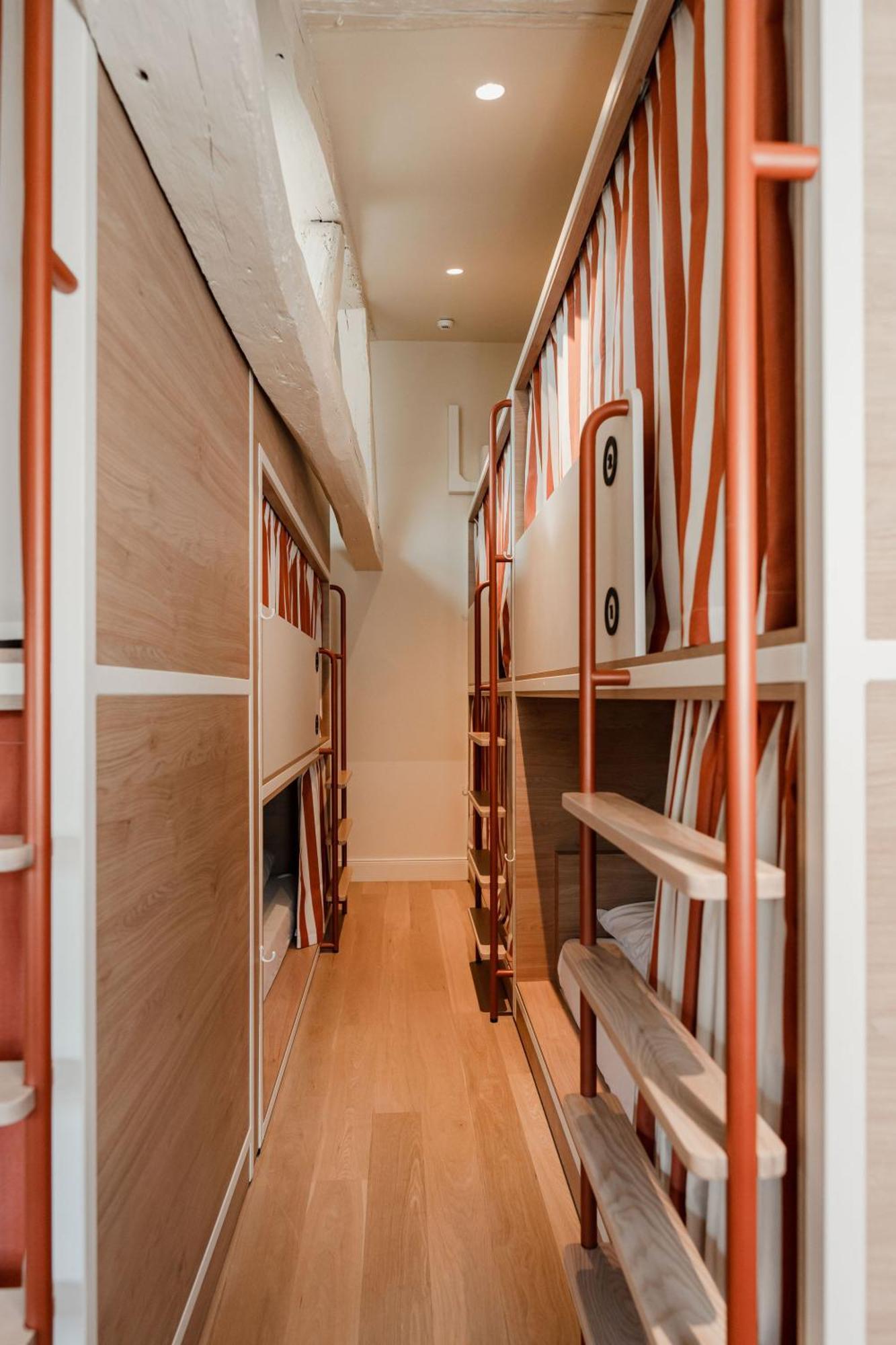 Central Hostel La Rochelle Centre Ngoại thất bức ảnh