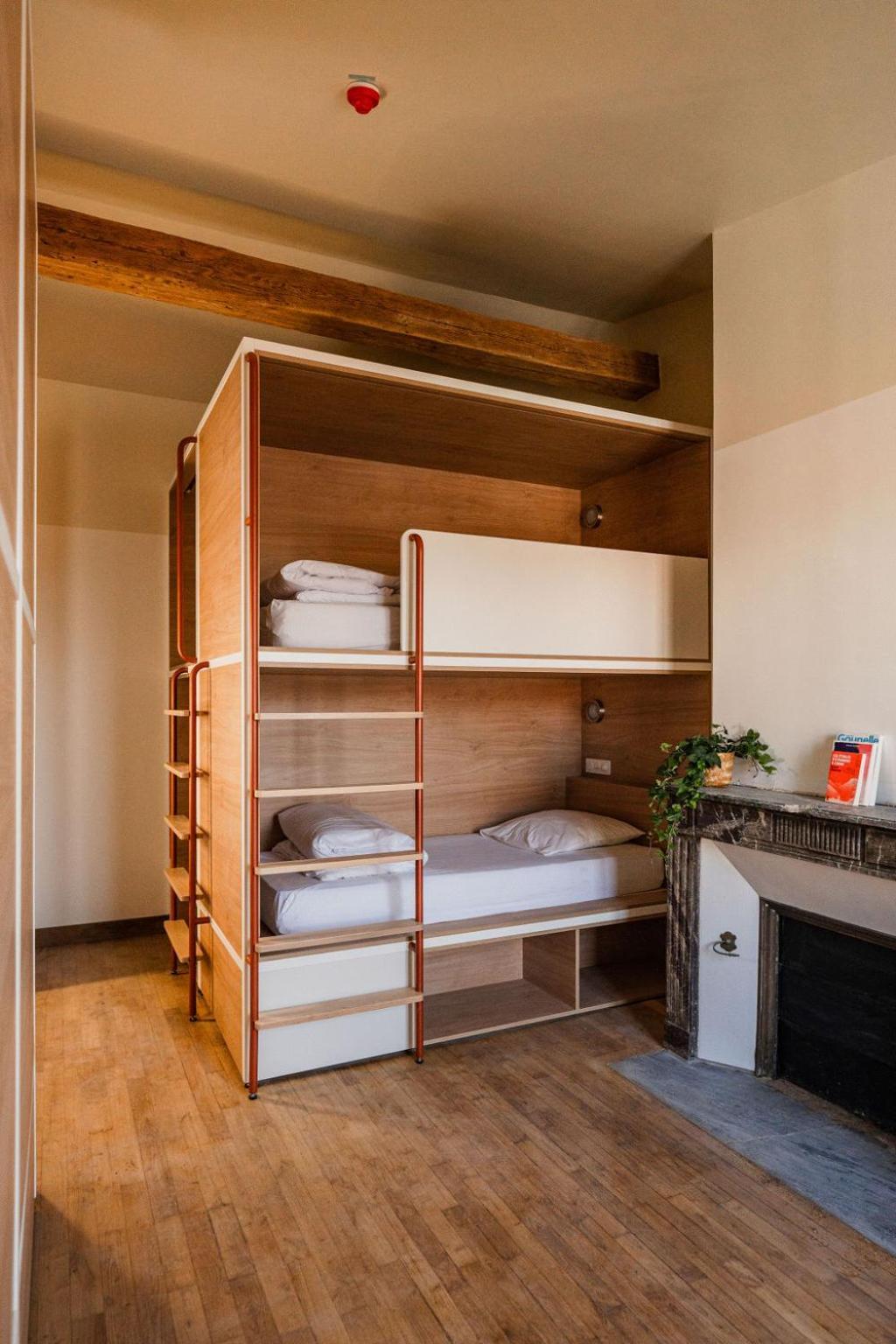Central Hostel La Rochelle Centre Ngoại thất bức ảnh