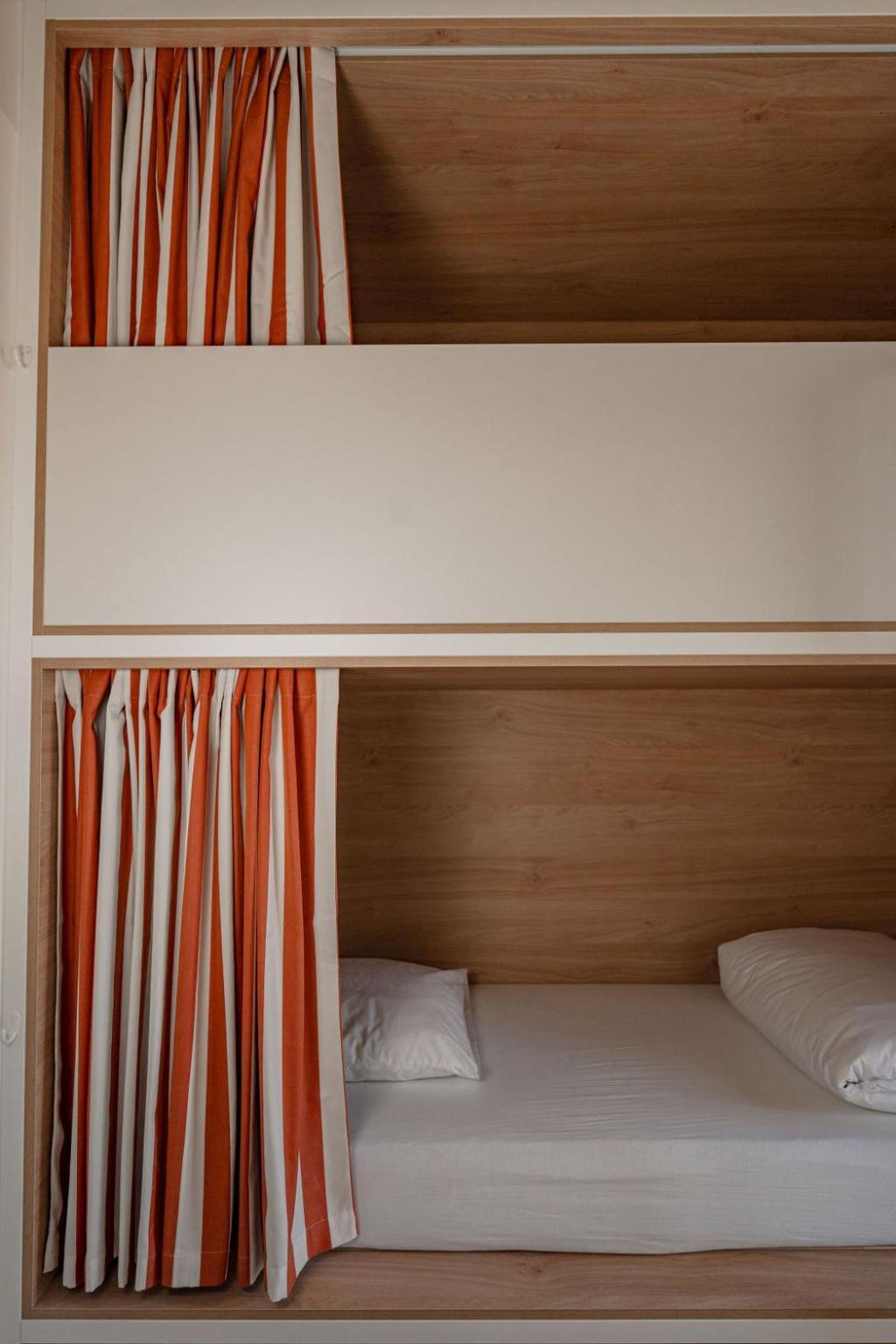 Central Hostel La Rochelle Centre Ngoại thất bức ảnh