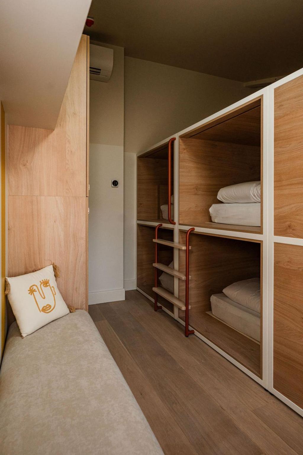 Central Hostel La Rochelle Centre Ngoại thất bức ảnh