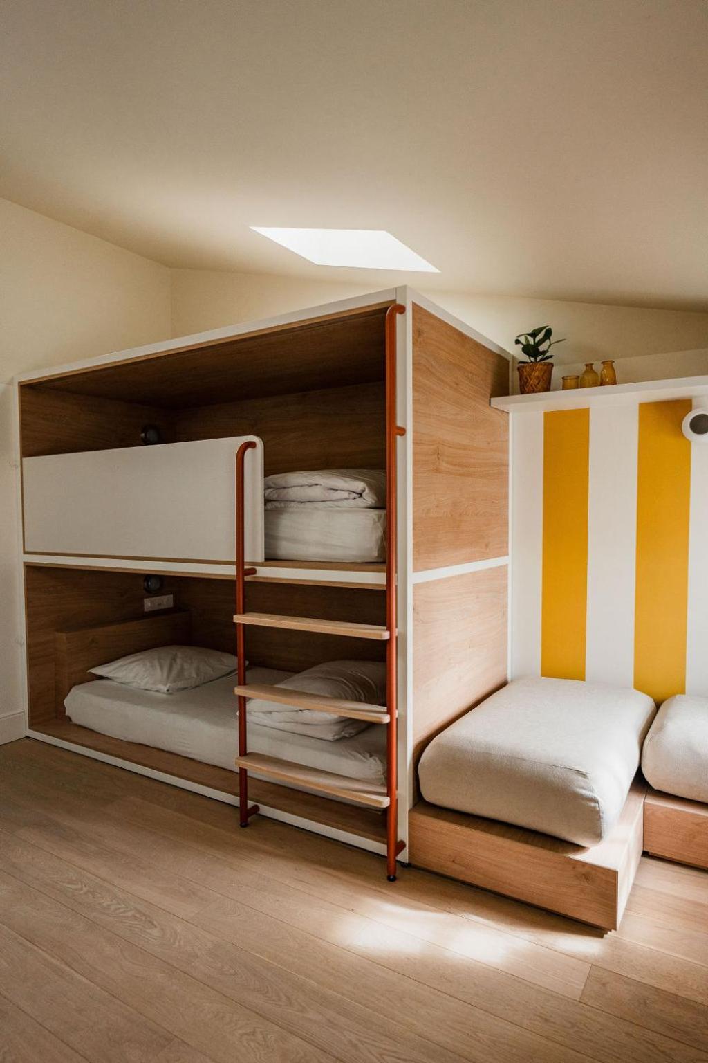 Central Hostel La Rochelle Centre Ngoại thất bức ảnh